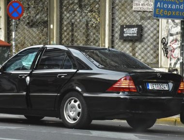 ΕΛ.ΑΣ: Έρευνες για το πώς κατέληξε ο φάκελος στα χέρια του Λ.Παπαδήμου